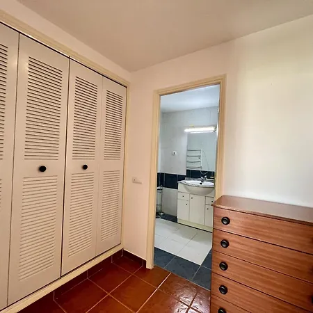 9 By Homing Apartment