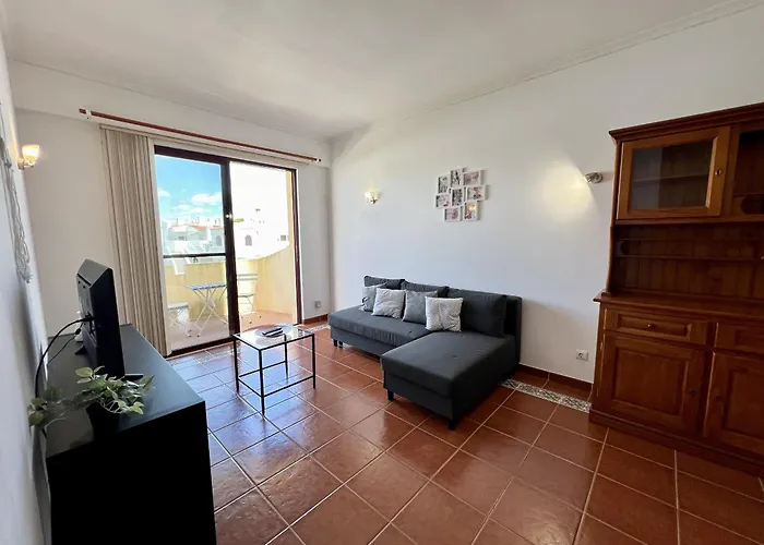 9 By Homing * Albufeira